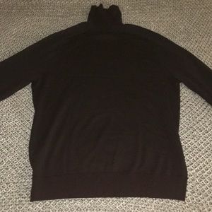 Turtle neck sweater